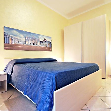 Guesthouse Holiday And רומא חדר תמונה